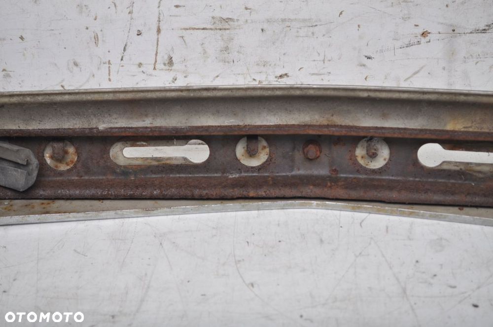 MERCEDES W123 ZDERZAK PRZÓD PRZEDNI - 5