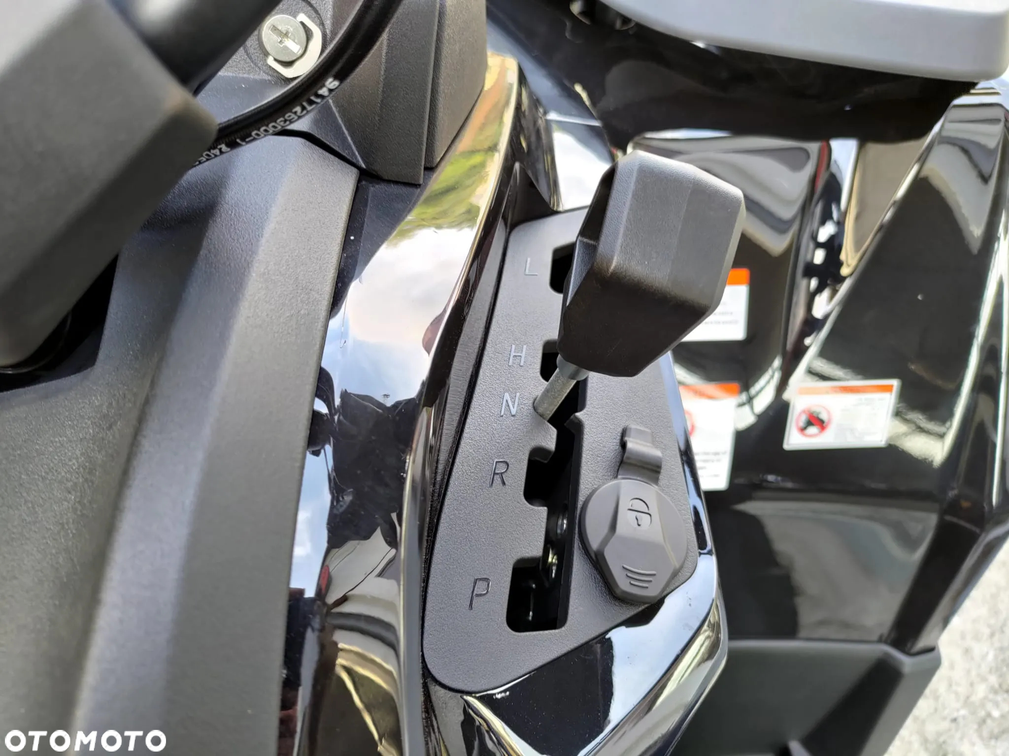 QJMOTOR SFA 1000 - 26