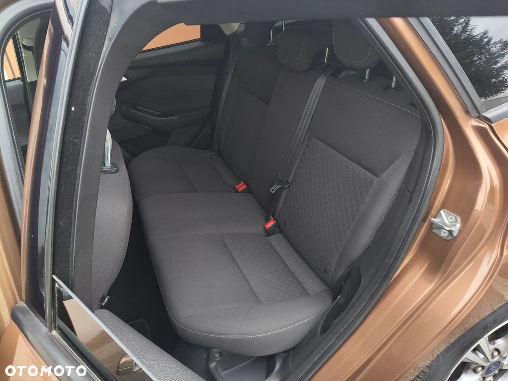 Ford Focus 1.6 TDCi DPF Champions Edition - 21