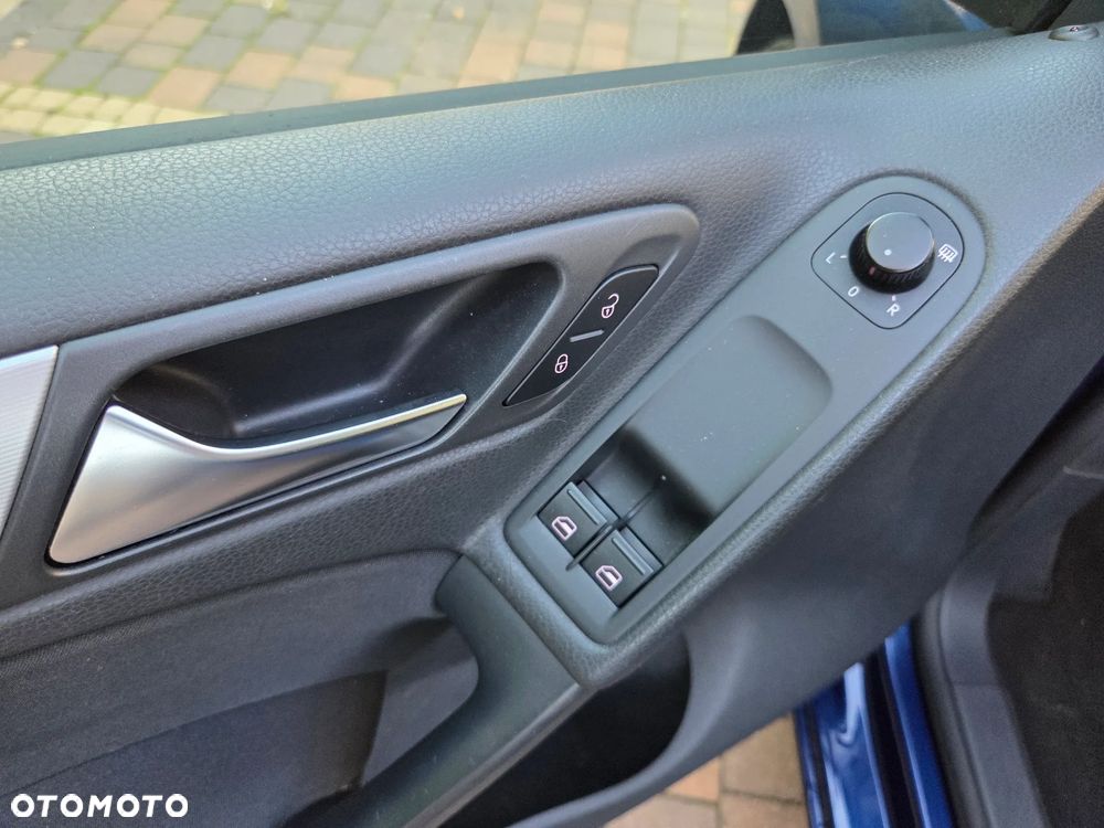 Volkswagen Golf 1.2 TSI BMT Trendline - 17