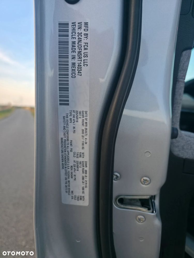 Jeep Compass - 14