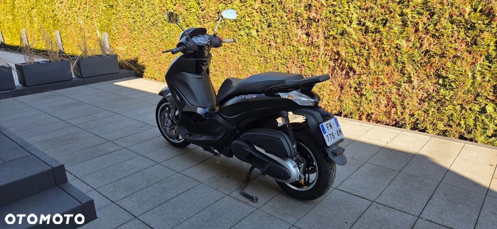 Piaggio Beverly - 3