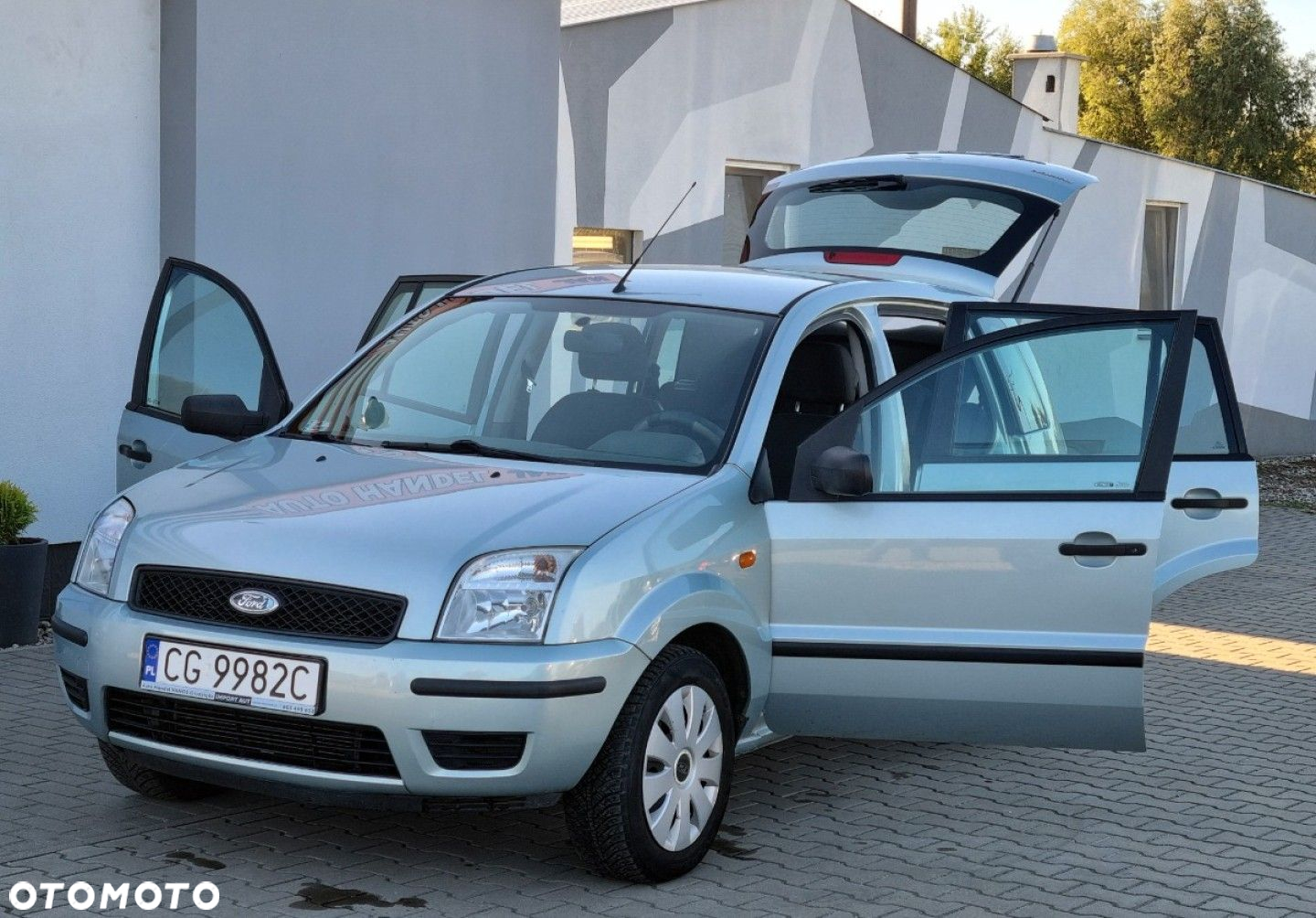 Ford Fusion - 5