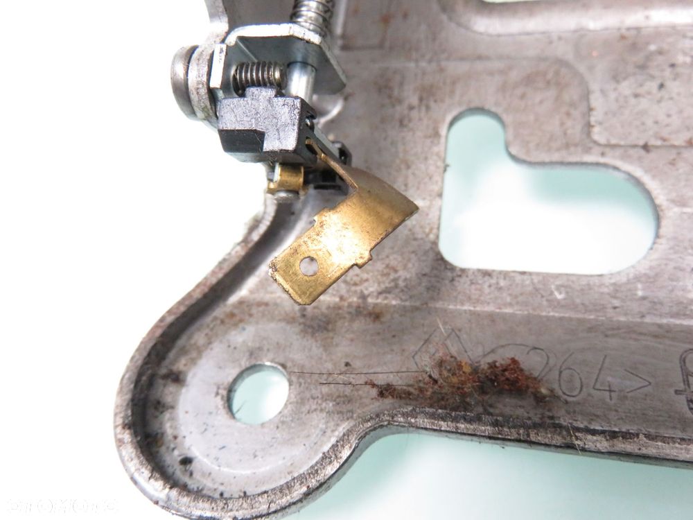 DŹWIGNIA HAMULCA RĘCZNEGO RENAULT MEGANE II 8200273004 - 3