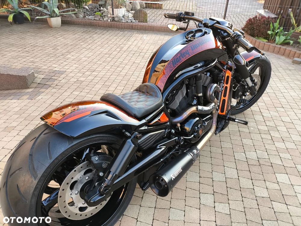 Harley-Davidson V-Rod Muscle - 3