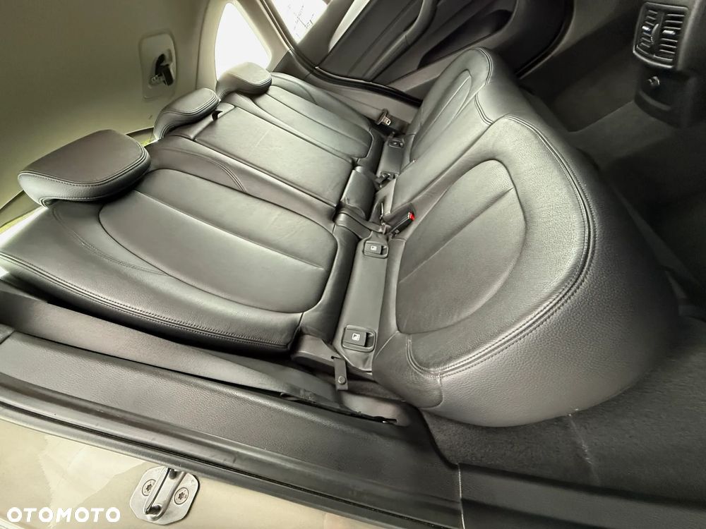 BMW X1 xDrive20d xLine sport - 17