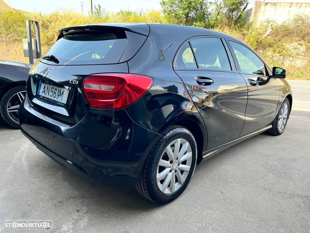 Mercedes-Benz A 180 - 9