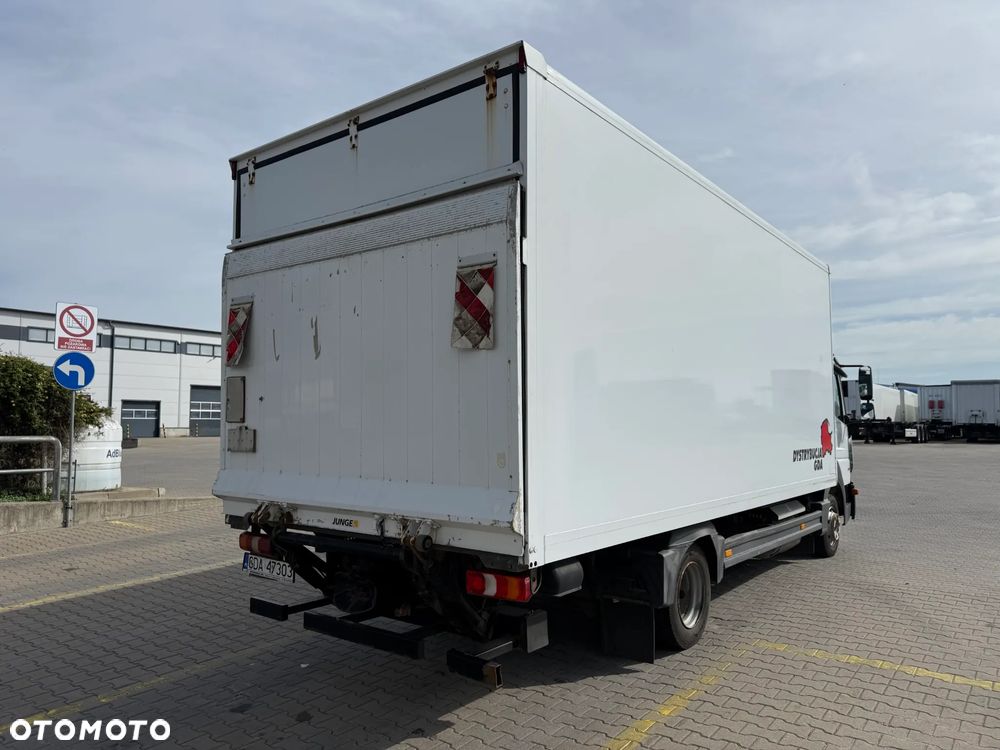Mercedes-Benz Atego 818 - 5
