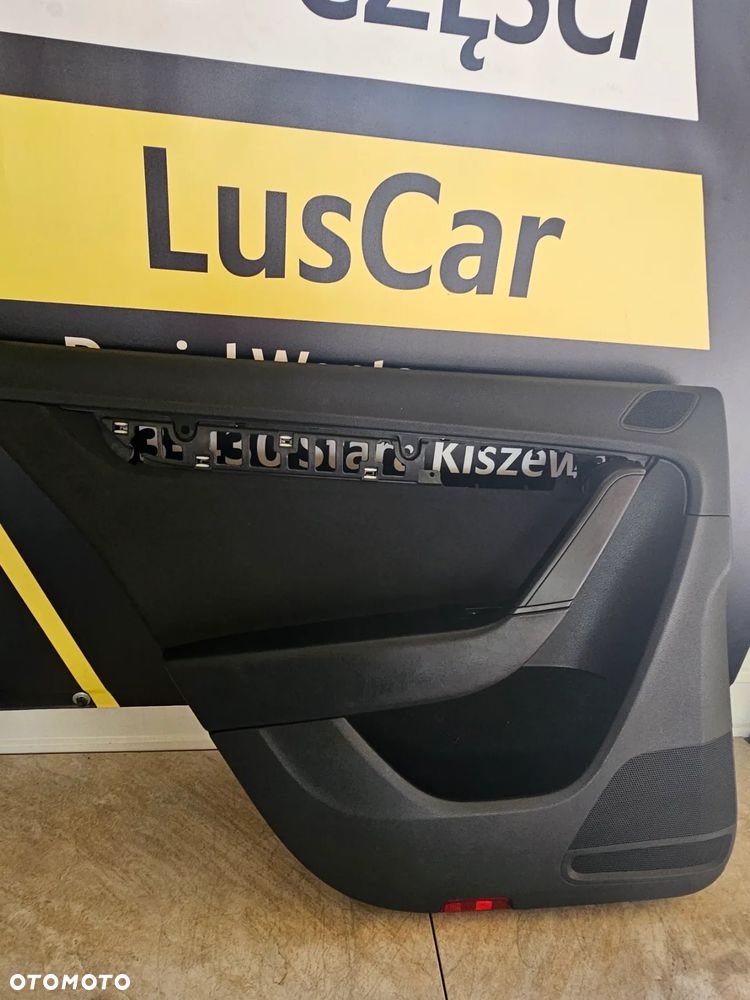 VW PASSAT B7 BOCZKI DRZWI KOMPLET - 5