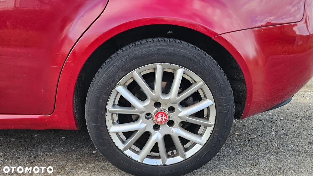 Alfa Romeo 159 1.9JTDM Q-Distinctive - 16