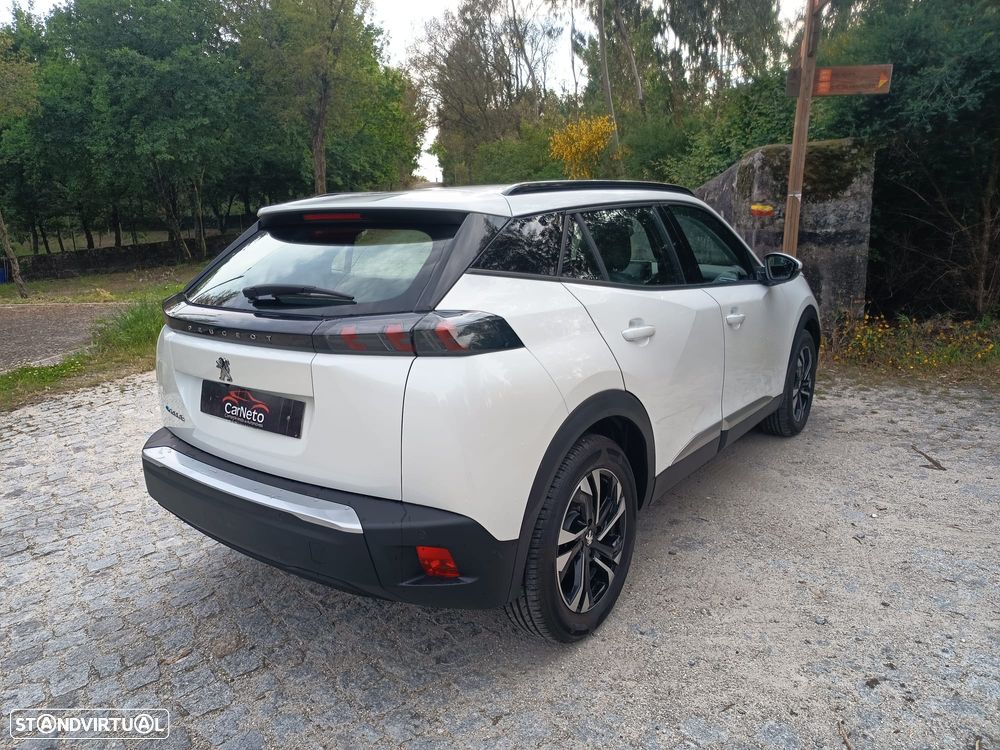 Peugeot e-2008 50 kWh GT Pack - 6