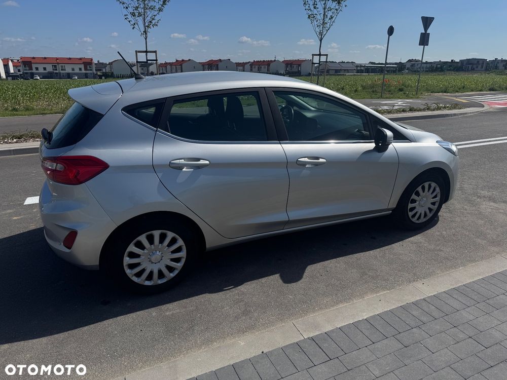 Ford Fiesta 1.0 EcoBoost S&S TITANIUM - 9