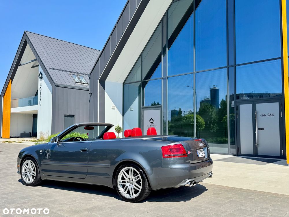 Audi S4 Cabrio tiptronic - 33