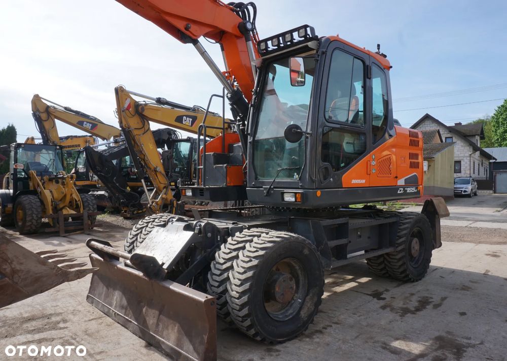 Doosan DX 165 W-5 - 2