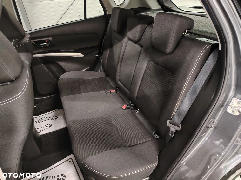 Suzuki SX4 S-Cross 1.4 Boosterjet Comfort - 25