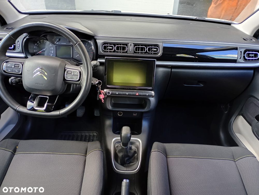Citroën C3 1.2 PureTech Shine - 14