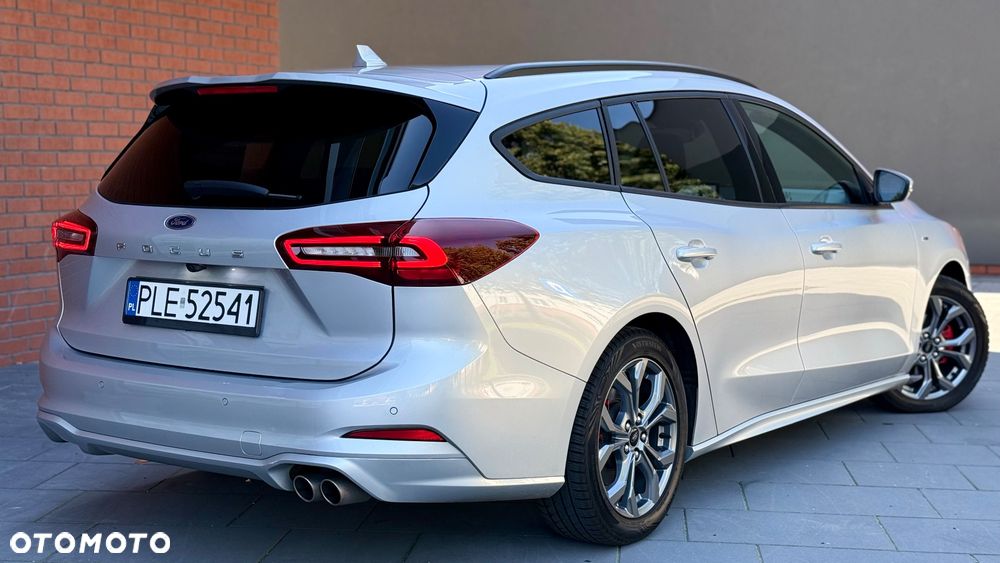 Ford Focus 1.0 EcoBoost mHEV ST-Line X - 4