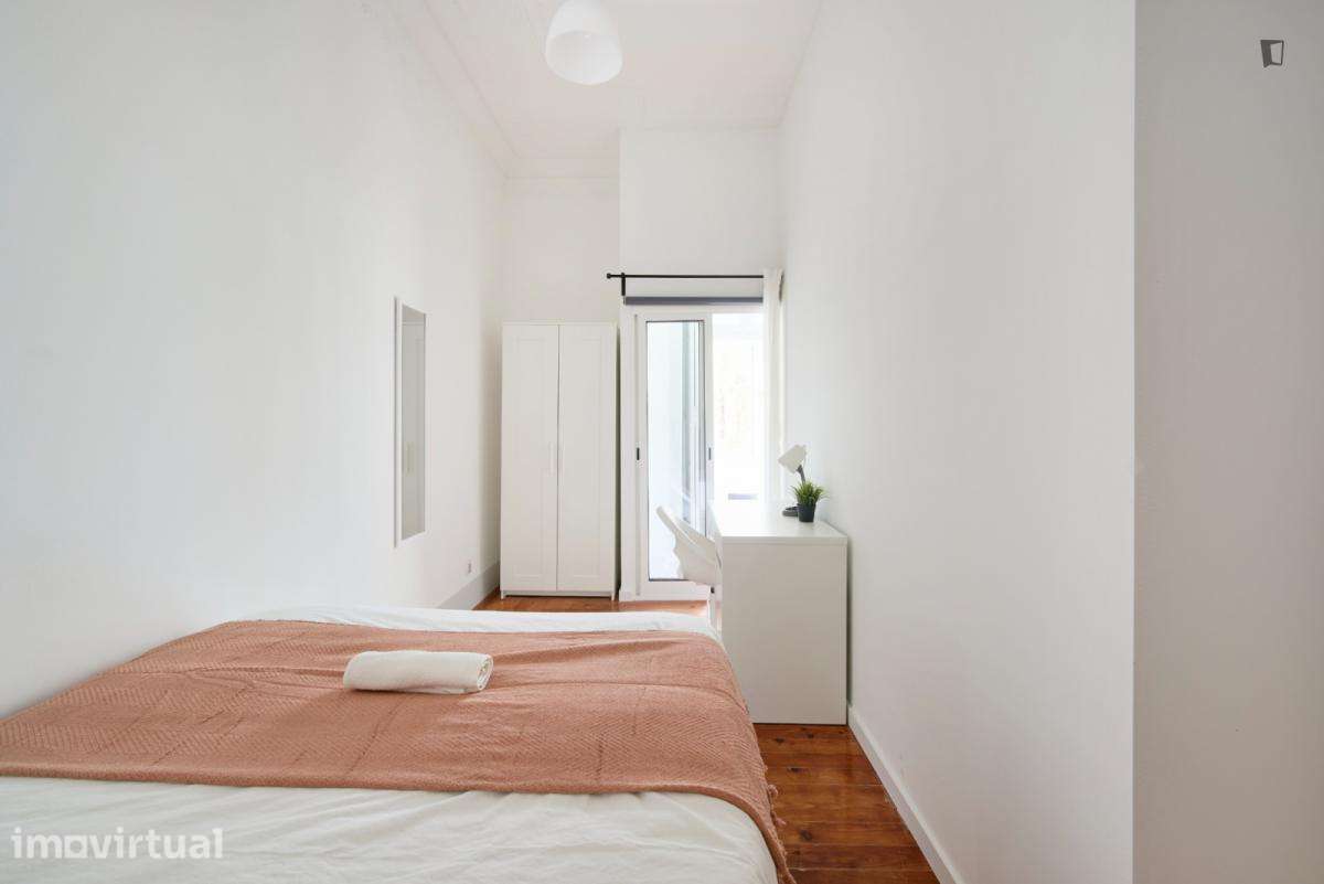 Quarto - localizado em Entrecampos Lisbon - Grande imagem: 3/22