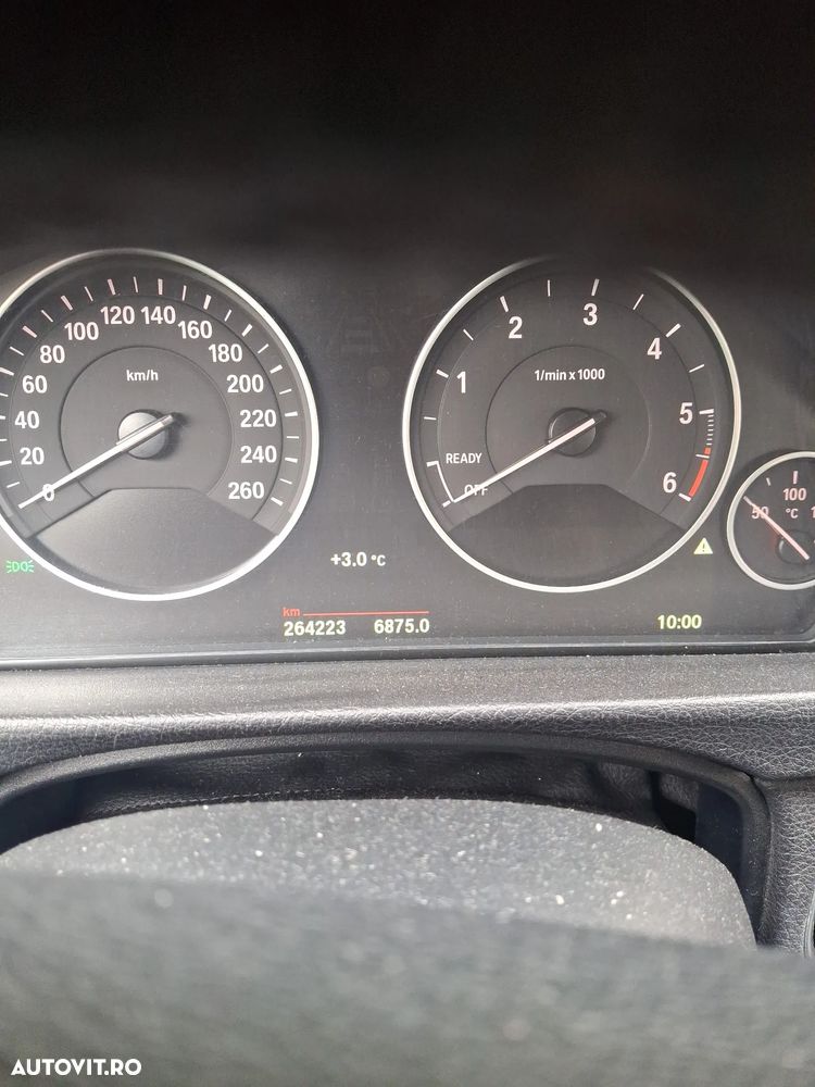 BMW Seria 3 318d Sport Line - 5