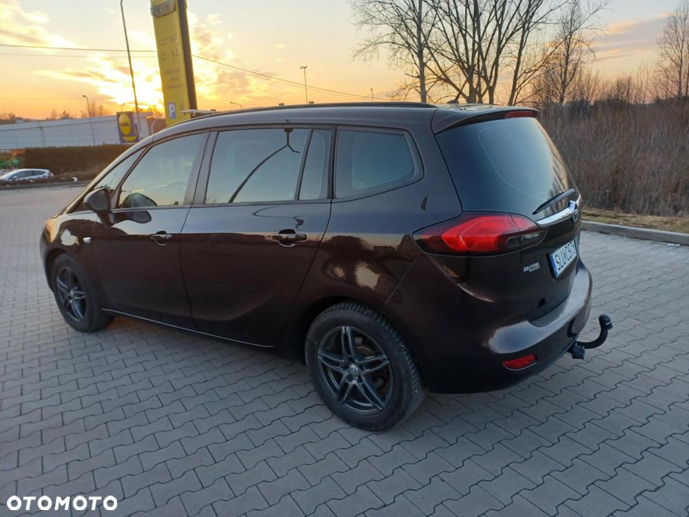 Opel Zafira Tourer 2.0 CDTI Edition - 10