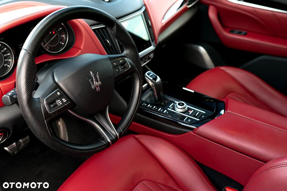 Maserati Levante - 22