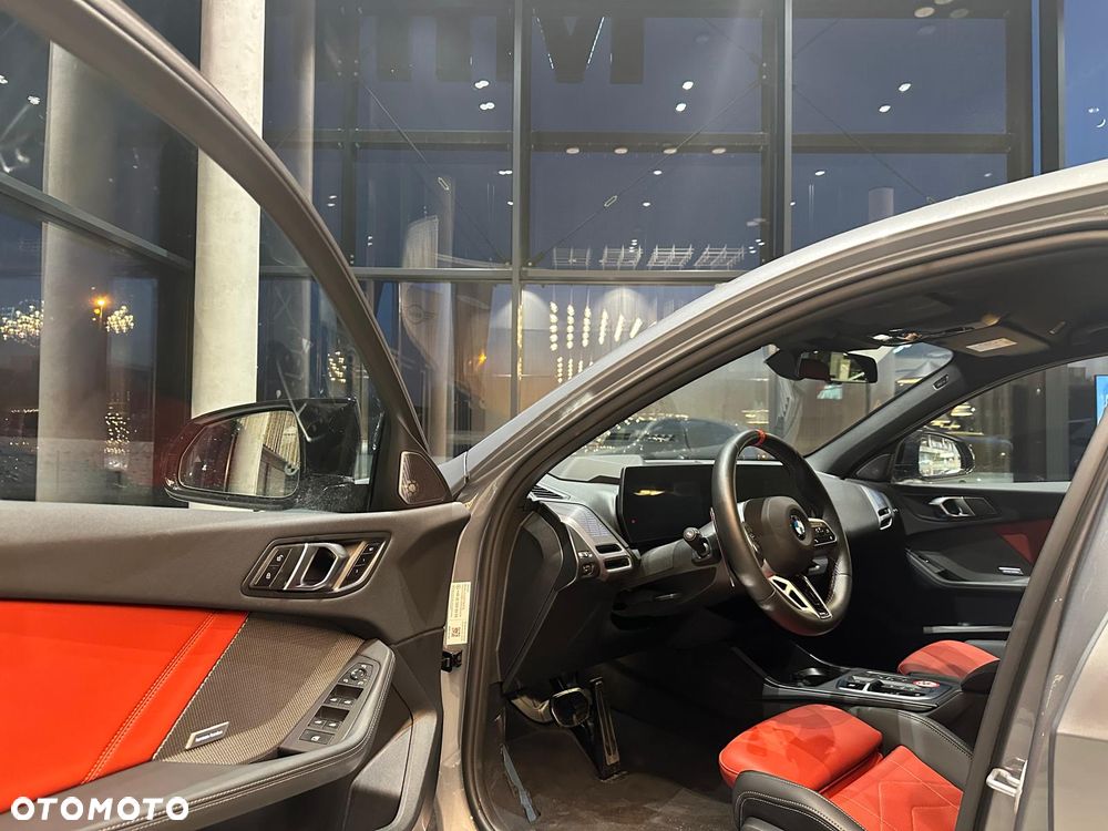 BMW Seria 1 - 16