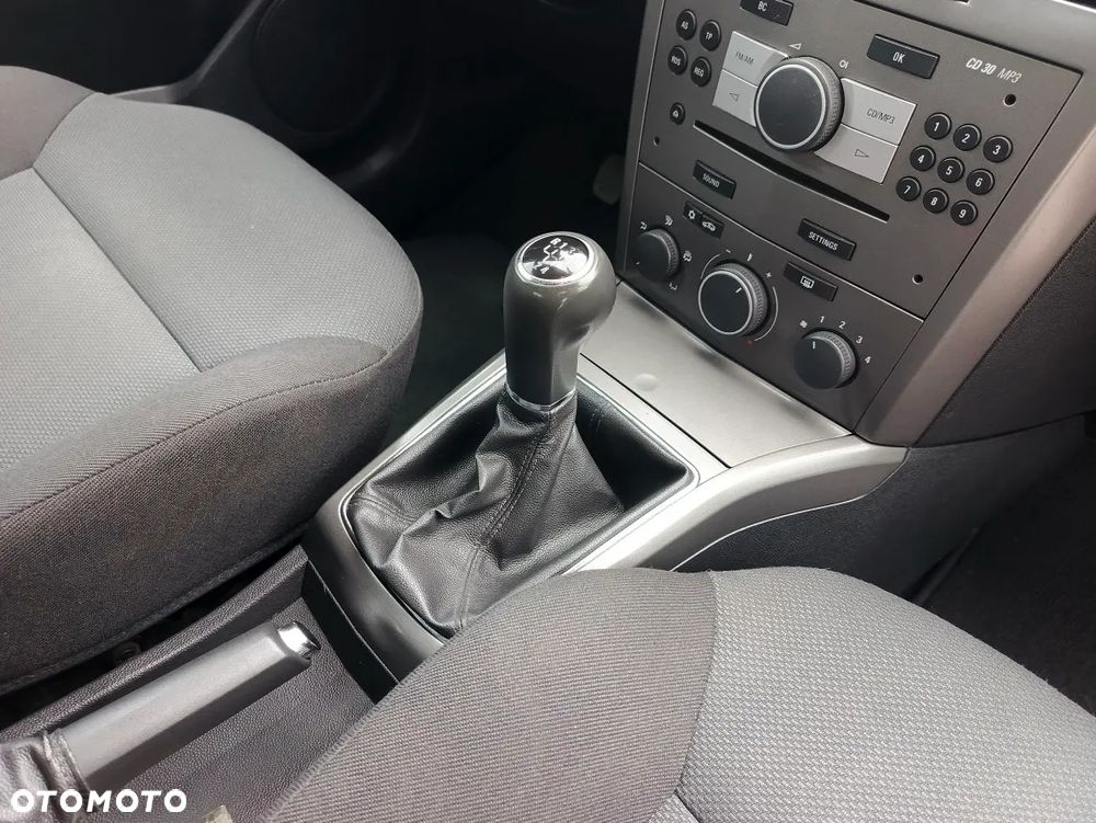 Opel Astra 1.6 Easytronic Edition - 18