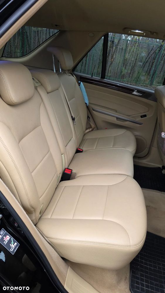 Mercedes-Benz ML - 7