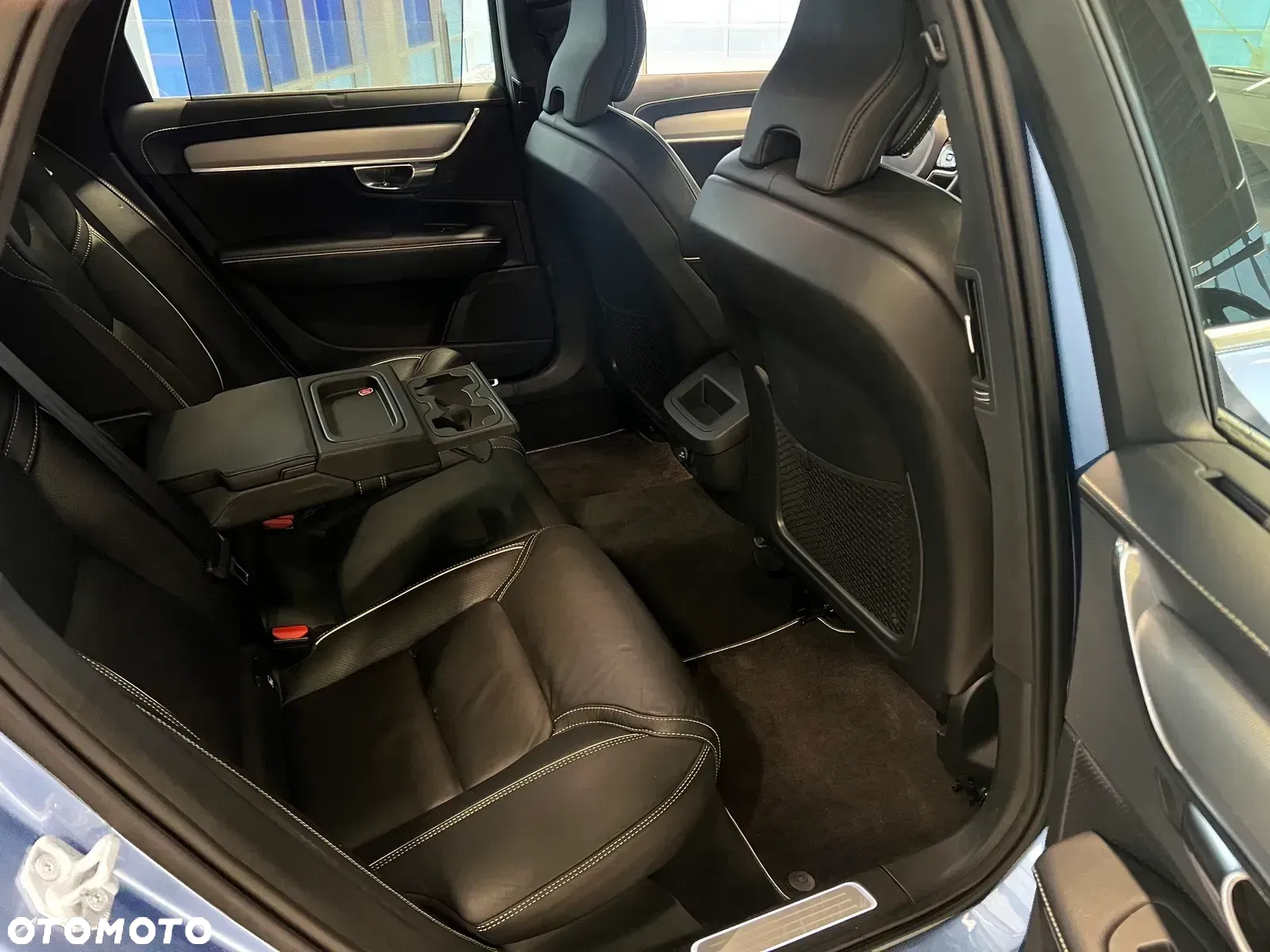 Volvo V90 - 12