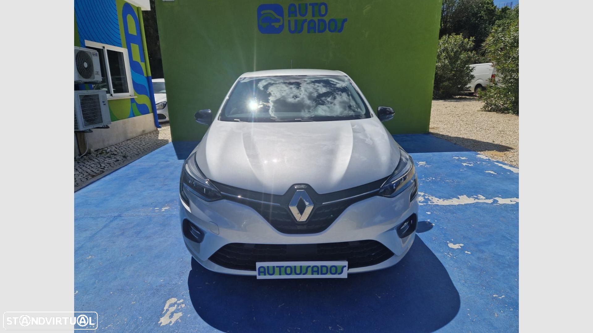 Renault Clio 1.0 TCe Limited Bi-Fuel - 2