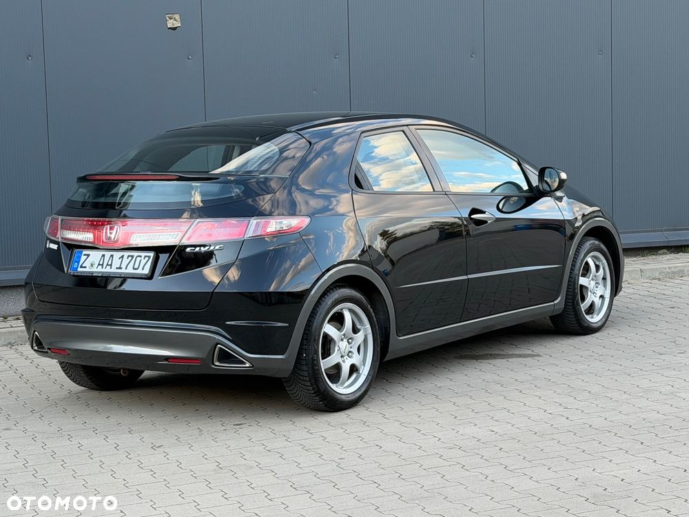 Honda Civic 1.4 i-VTEC Comfort - 4