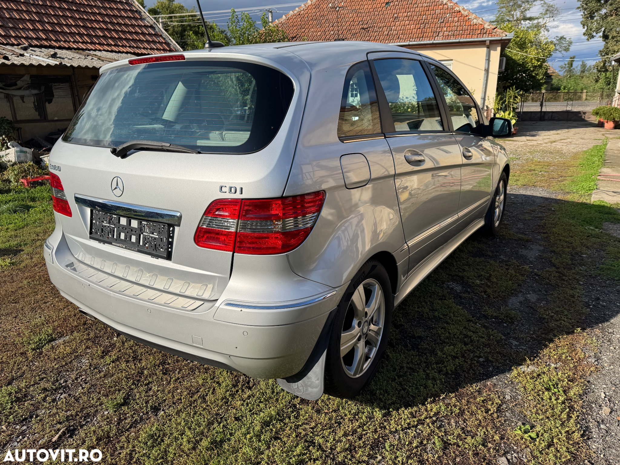 Mercedes-Benz B 180 CDI - 3