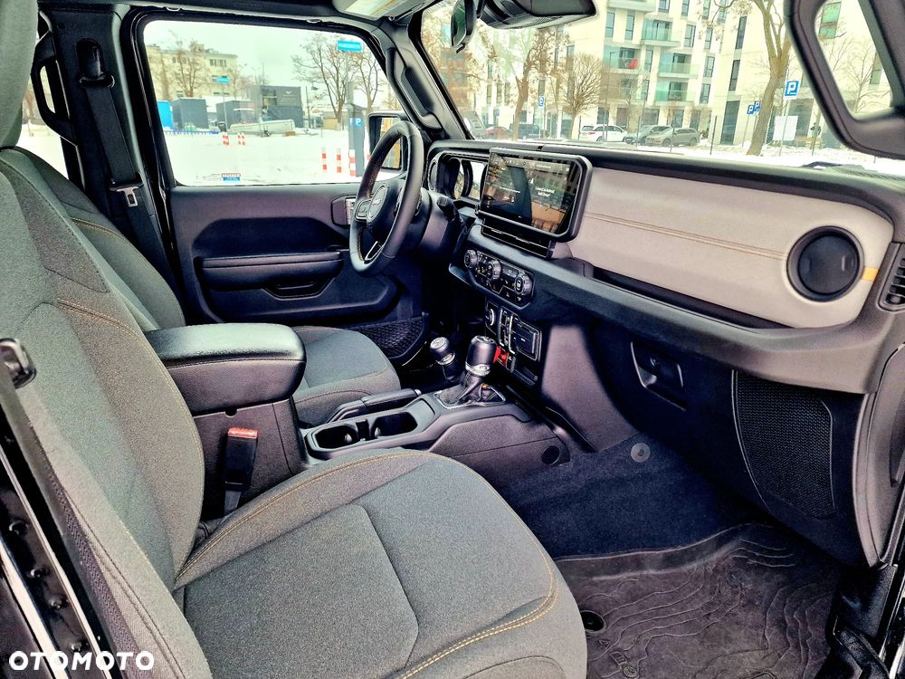 Jeep Wrangler Unlimited 2.0 Turbo PHEV 4xe 80th Anniversary - 17