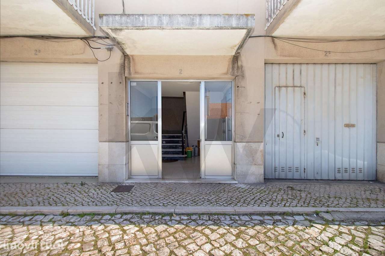 Apartamento T2 Almada - Cova da Piedade com terraço de 62m2 - Grande imagem: 4/25