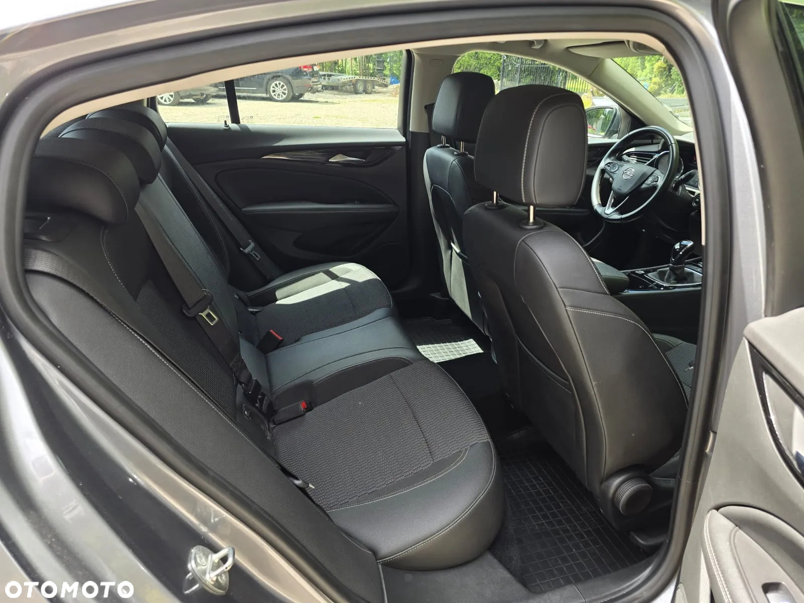 Opel Insignia 2.0 CDTI Innovation S&S - 11