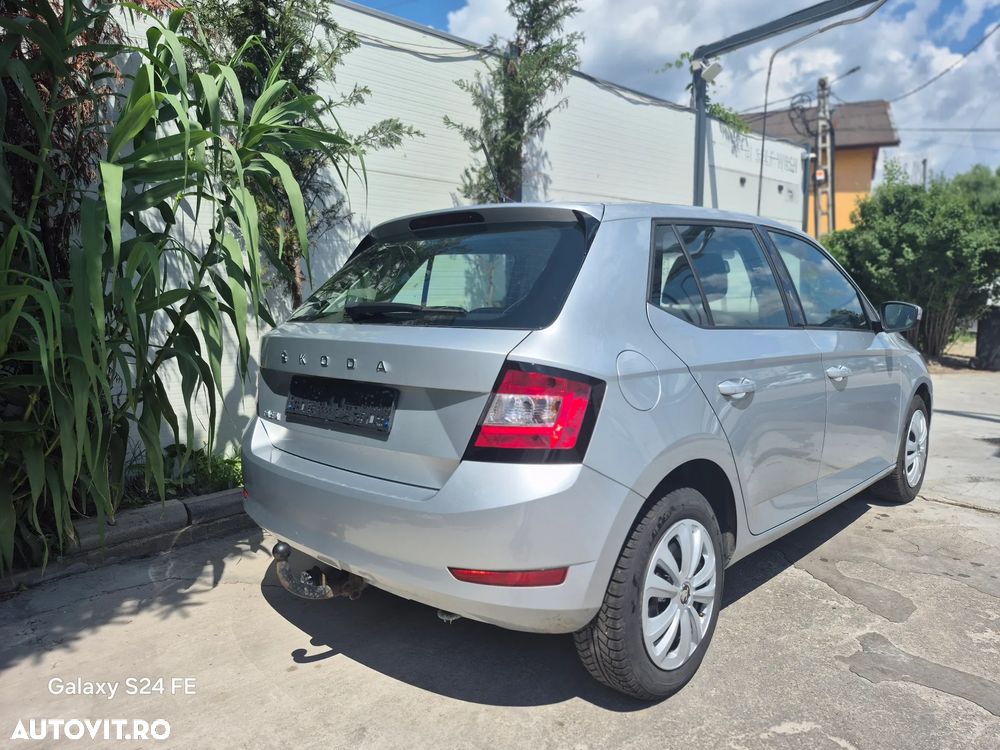 Skoda Fabia 1.0 MPI Active - 3