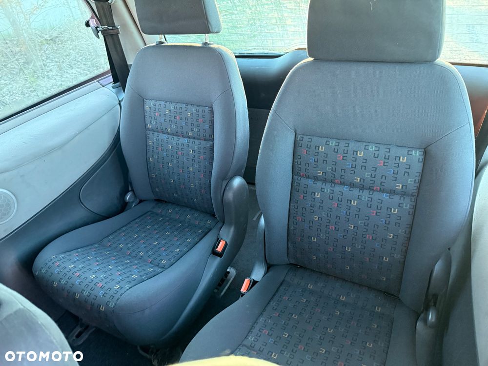 Volkswagen Sharan 2.0 TDI Highline - 8