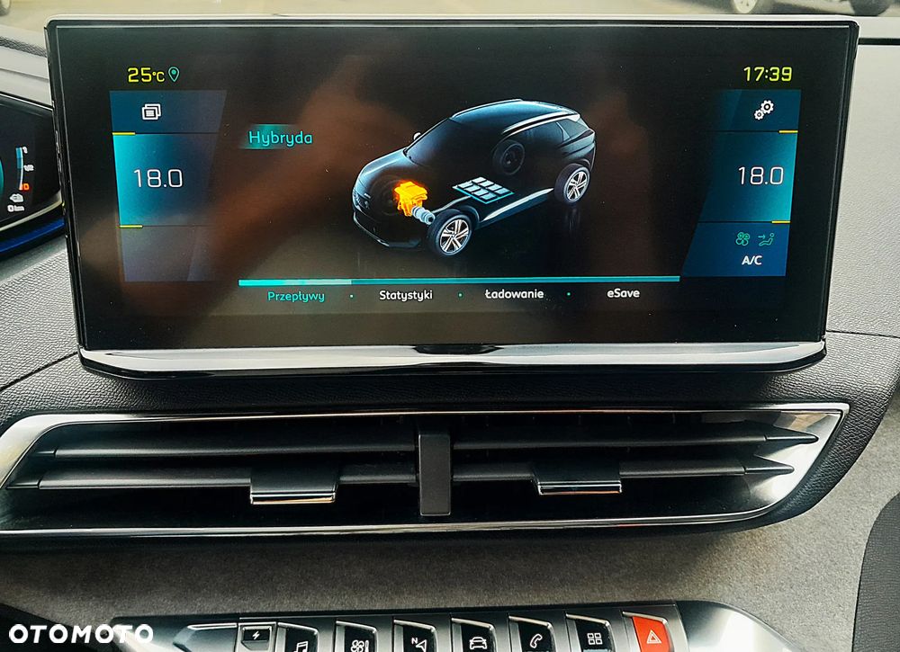 Peugeot 3008 1.6 PureTech HYbrid GT S&S EAT8 - 26