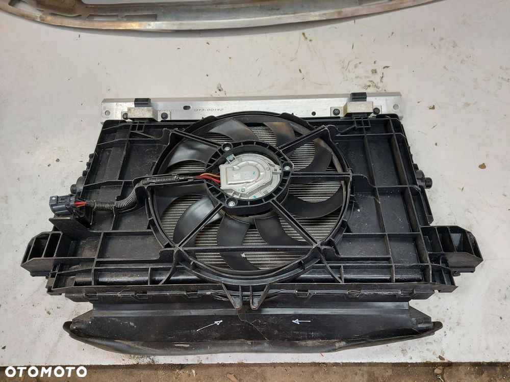 TESLA MODEL Y 2022r CHŁODNICE PAS PRZEDNI WZMOCNIENIE 1660012-00-B - 2