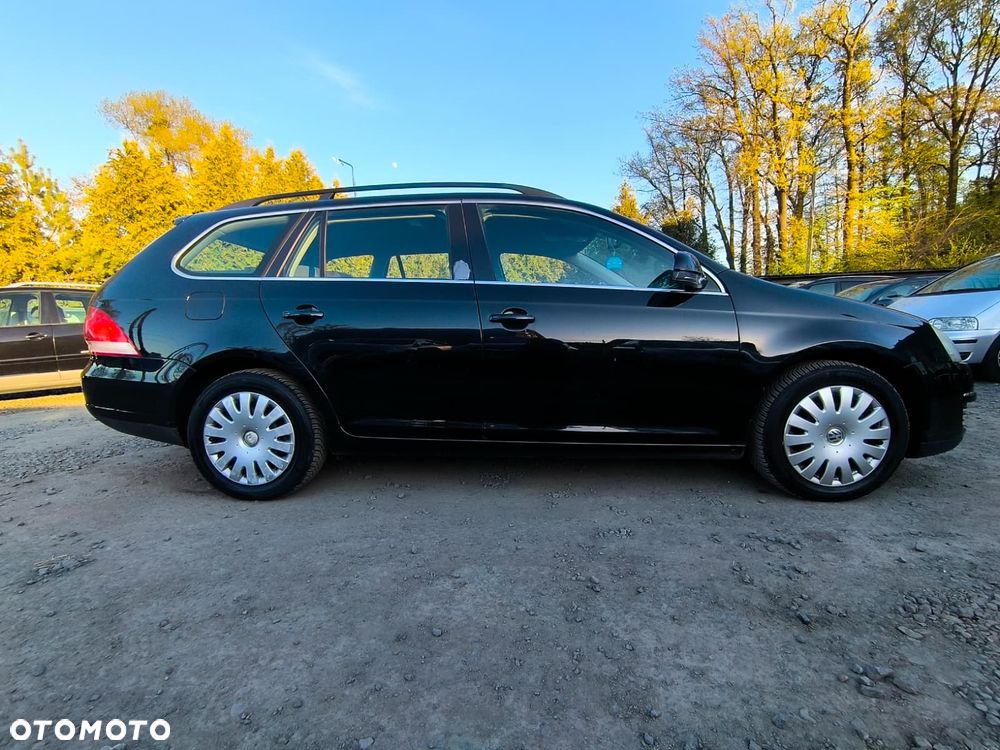 Volkswagen Golf - 11