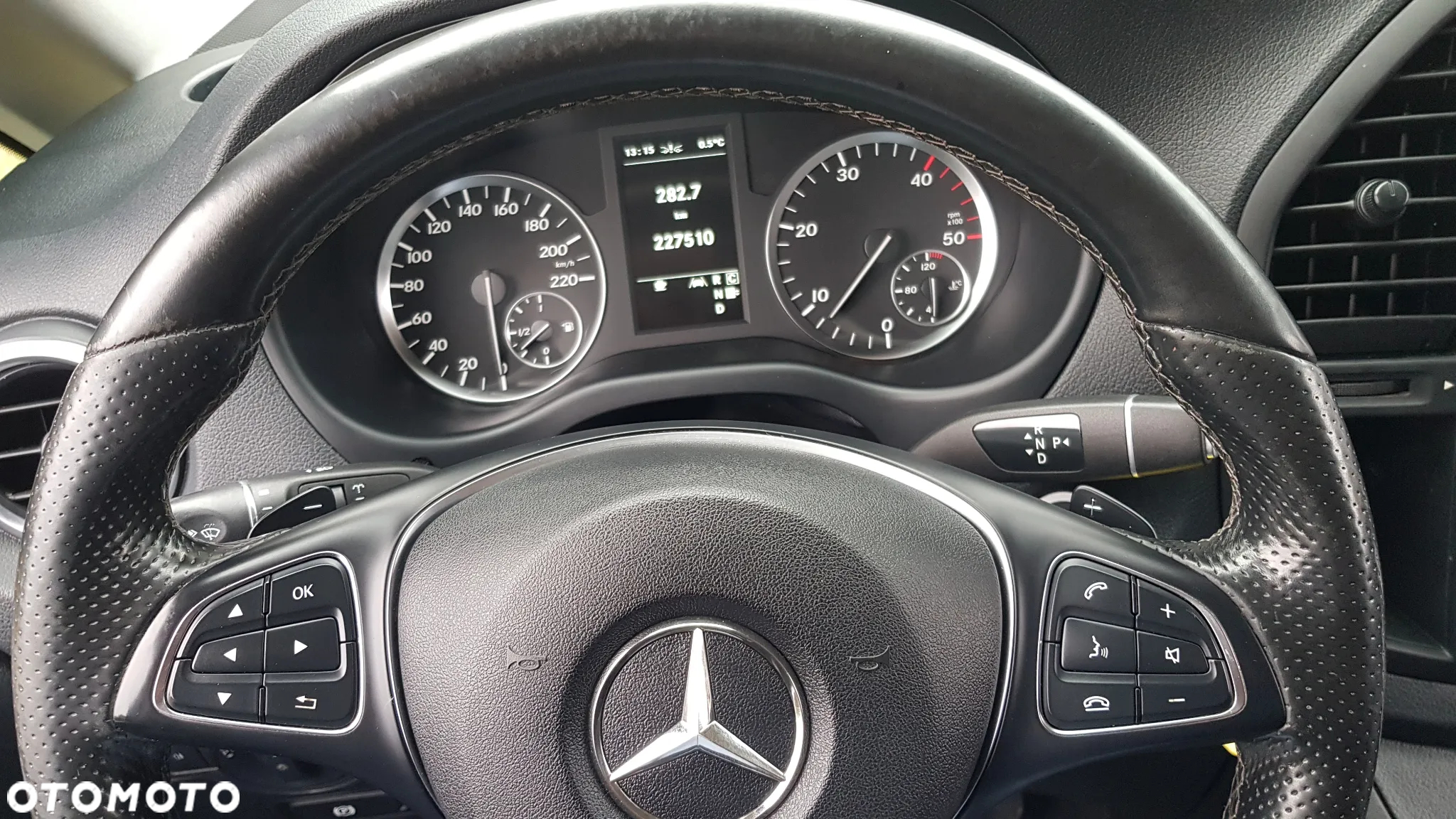 Mercedes-Benz VITO - 12