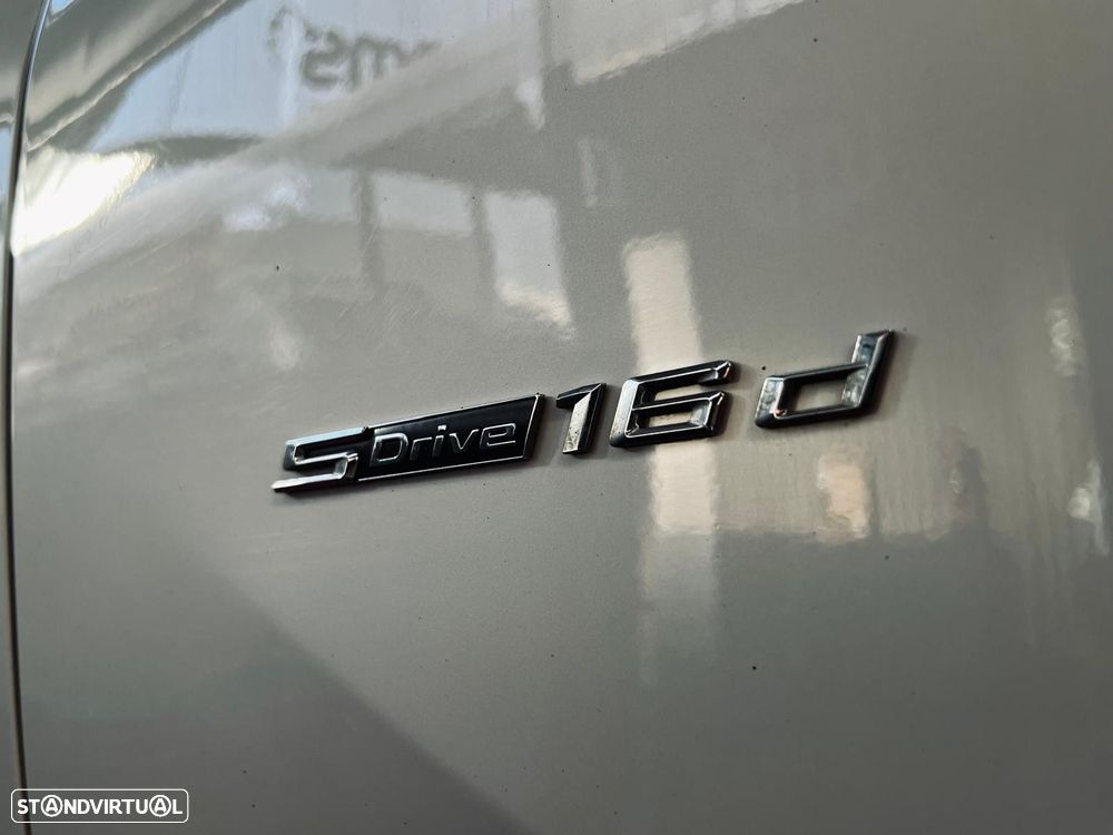 BMW X1 16 d sDrive Advantage - 19