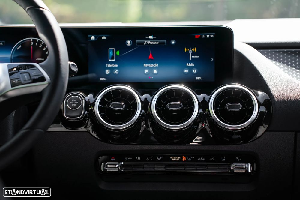 Mercedes-Benz GLA 250 e Progressive - 31