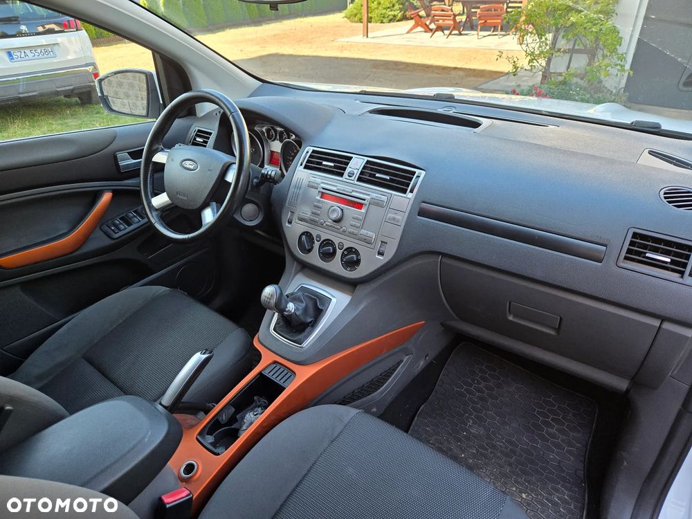 Ford Kuga 2.0 TDCi Trend FWD - 14