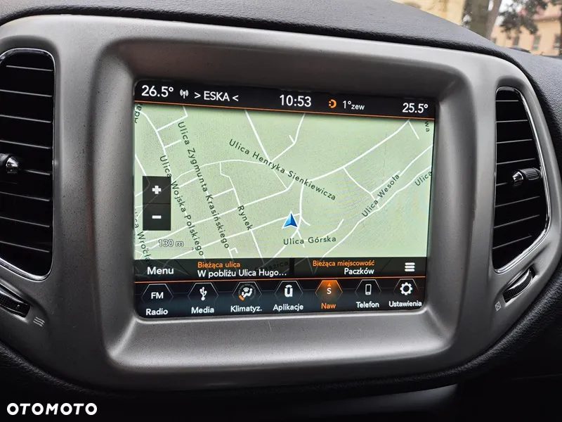 Jeep Compass - 12