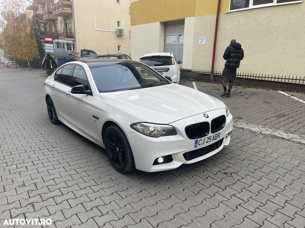 BMW Seria 5 520d xDrive - 9