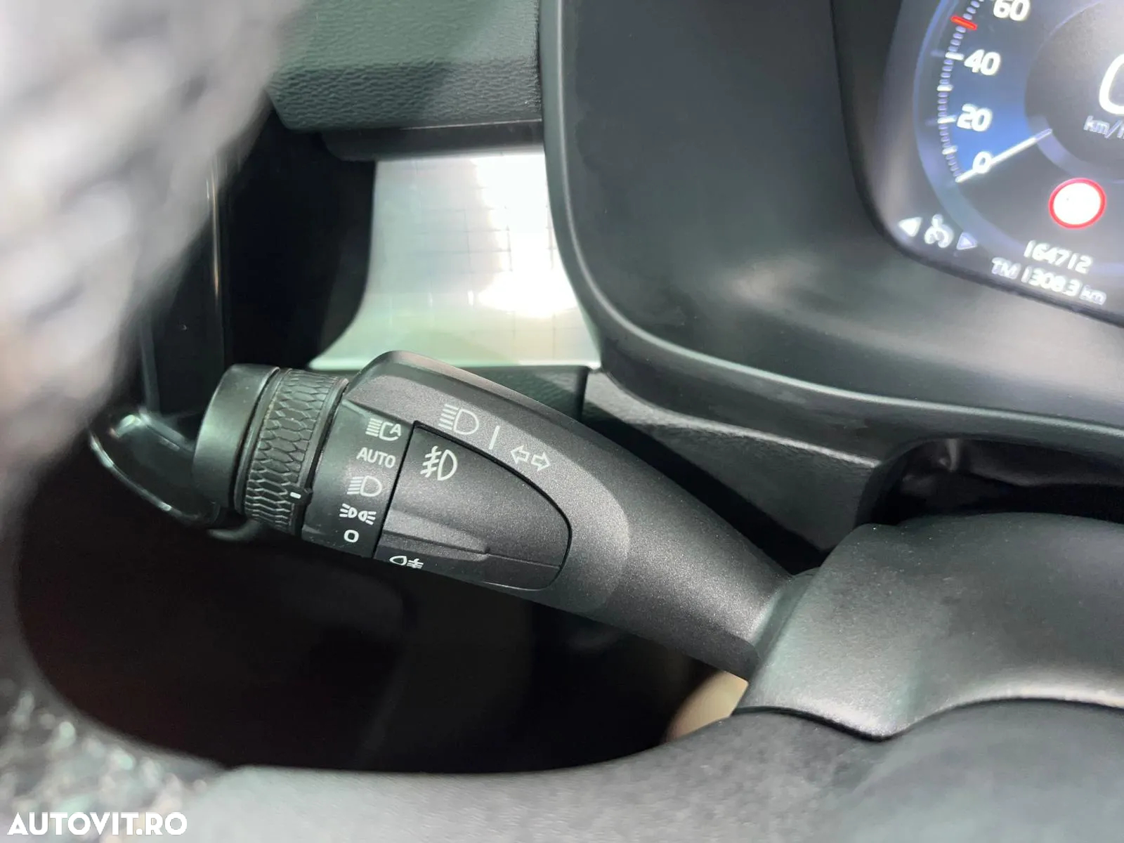 Volvo XC 40 T4 Recharge DKG Essential - 26