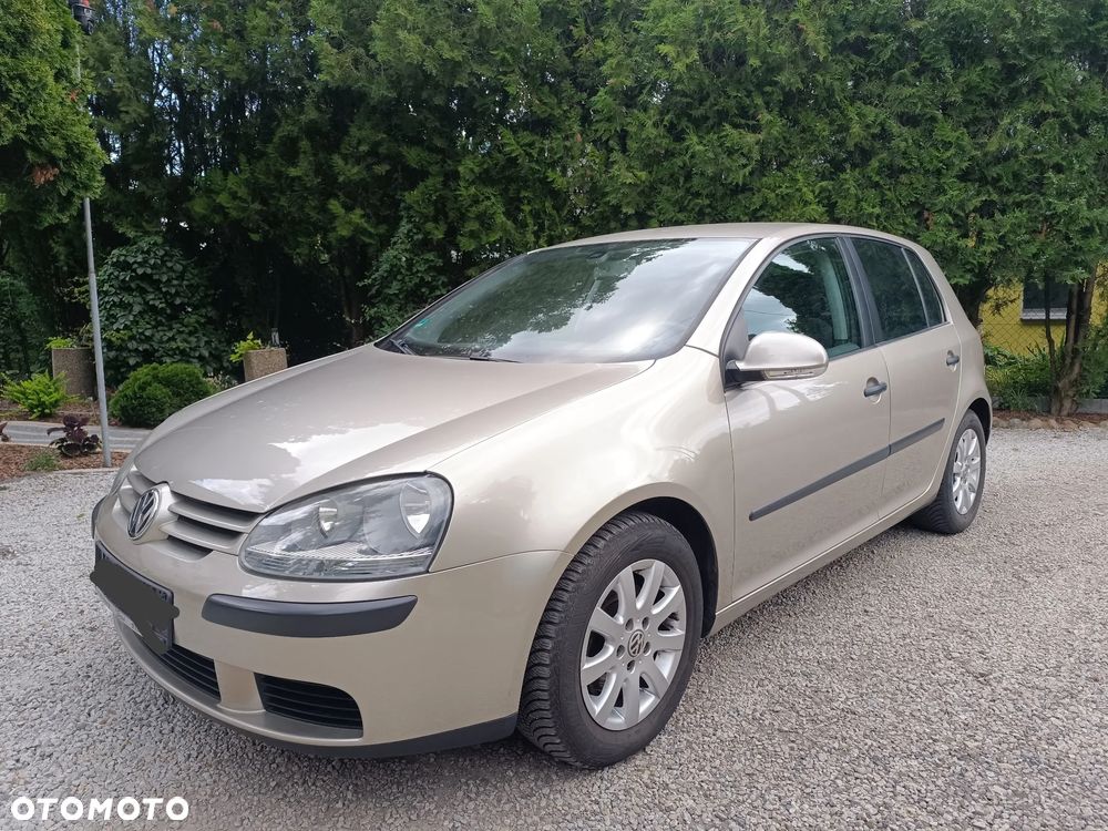 Volkswagen Golf V 1.6 Comfortline - 1