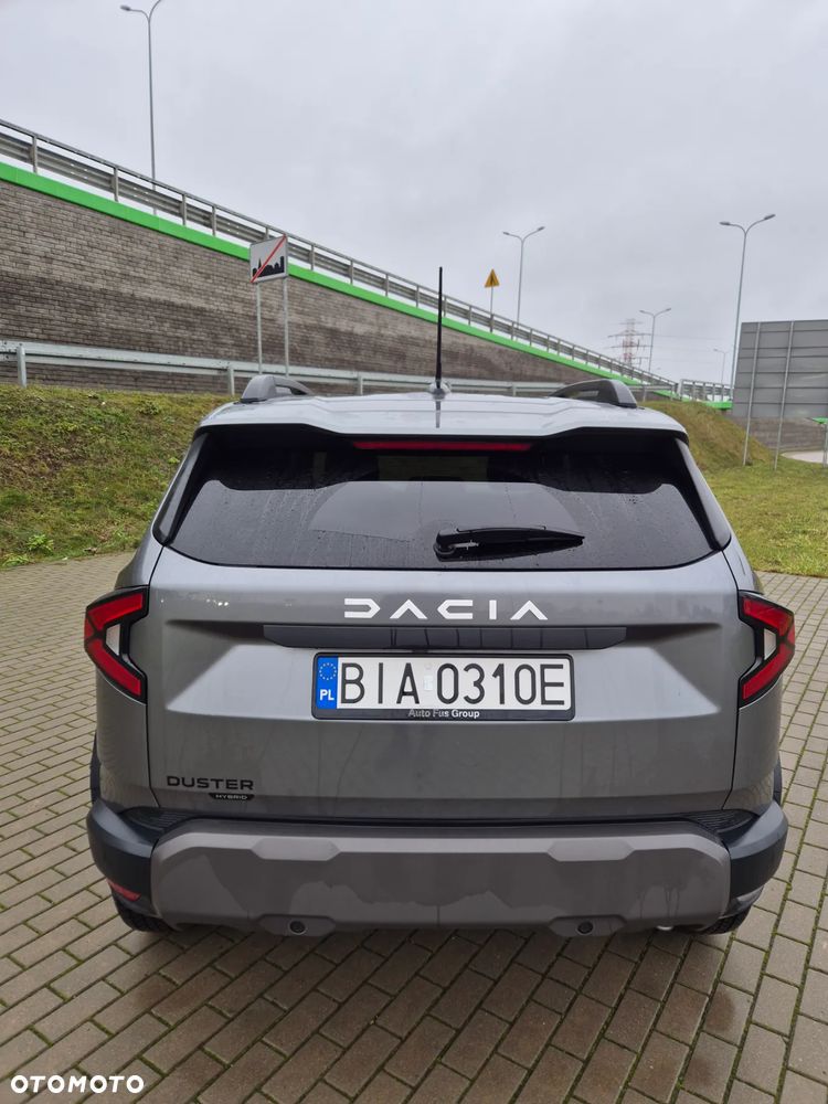 Dacia Duster 1.6 Full Hybrid 140 Journey MMT - 4