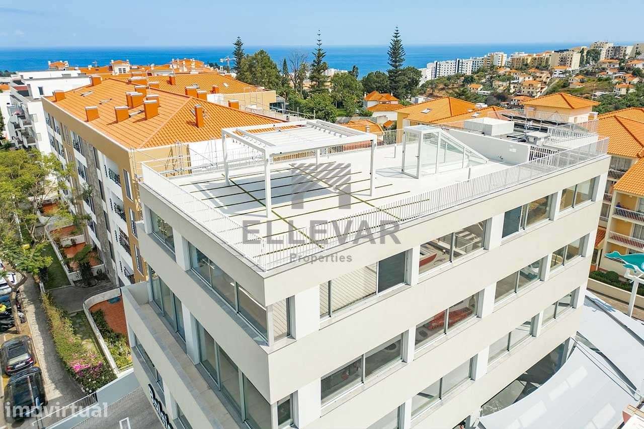 ESCRITÓRIO COM TERRAÇO PANORÂMICO NO FUNCHAL - Grande imagem: 4/13
